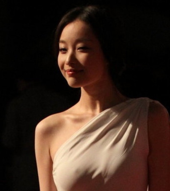 倪 妮 凸 点 真 空 照 图 片-精 美 图 片.美 女 图 片.门.高 清 组 图.大 胆 图 片-季 风