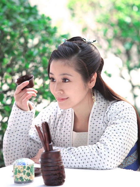 贾静雯古装图片图片