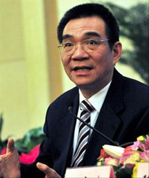 林毅夫张维迎_林毅夫 中等收入陷阱(2)