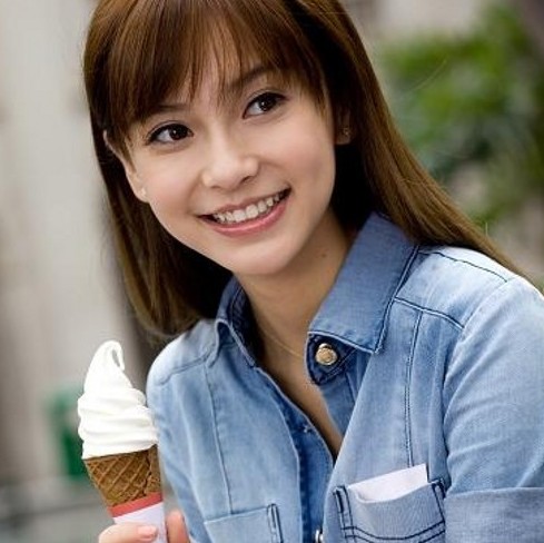 组图:清纯女星蜕变<em>性感女神 刘亦菲</em>董洁拼娇艳