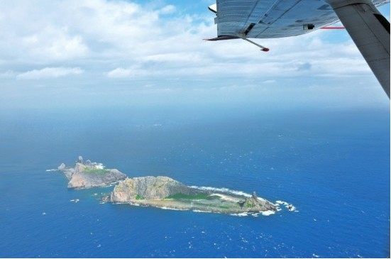 组图:中国海监飞机拍摄钓鱼岛照片曝光-新闻频道-和讯网