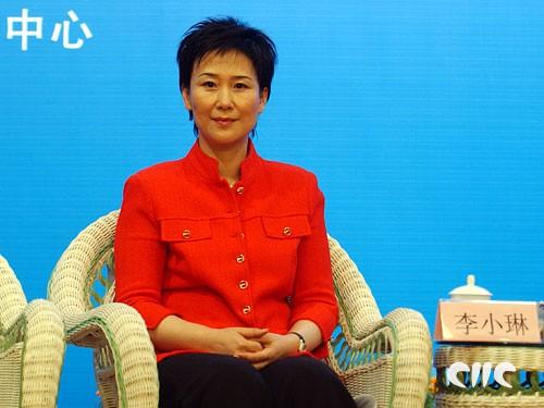 组图:红二代<em>电力一姐</em><em>李小琳</em>的奢华时尚经-奢