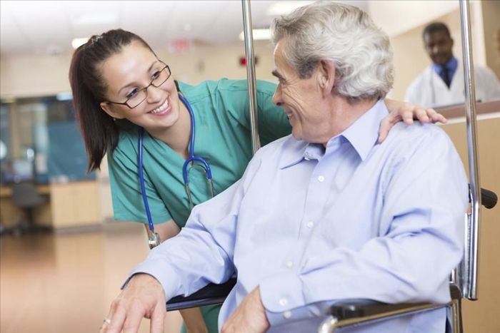 职业摄影师收入_女人什么职业收入高