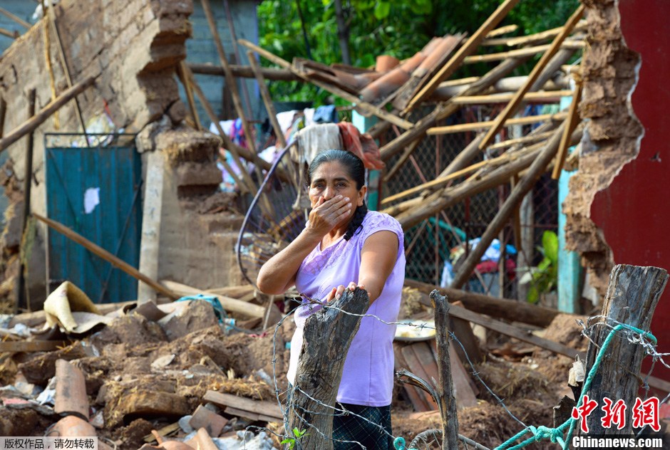 墨西哥飓风和热带风暴肆虐 已致130人死亡(组