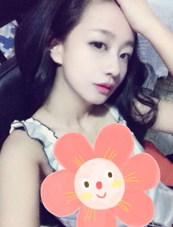 组图遭前男友坑了的dota2女主播海量自拍照曝光