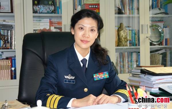 中国女军事评论家图片